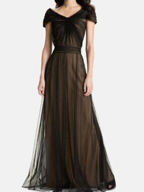 Tadashi Shoji Portrait Collar Pleated Tulle Formal Dress Gown Black Size 8